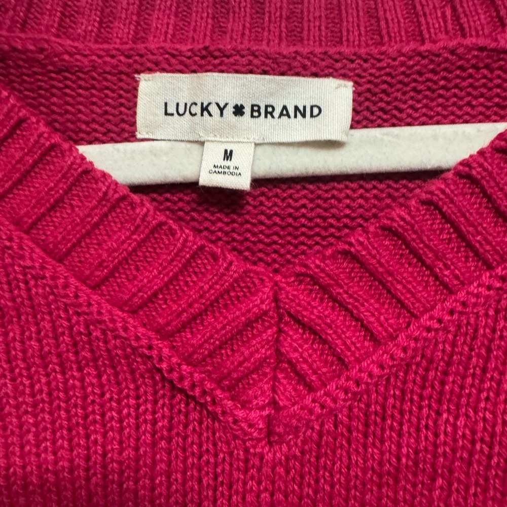 Lucky Brand Textured V-Neck Sweater in Sangria - Picture 6 of 14